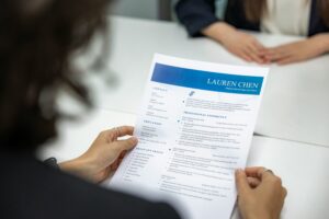 Crafting the Perfect Cover Letter for a Professional Resume